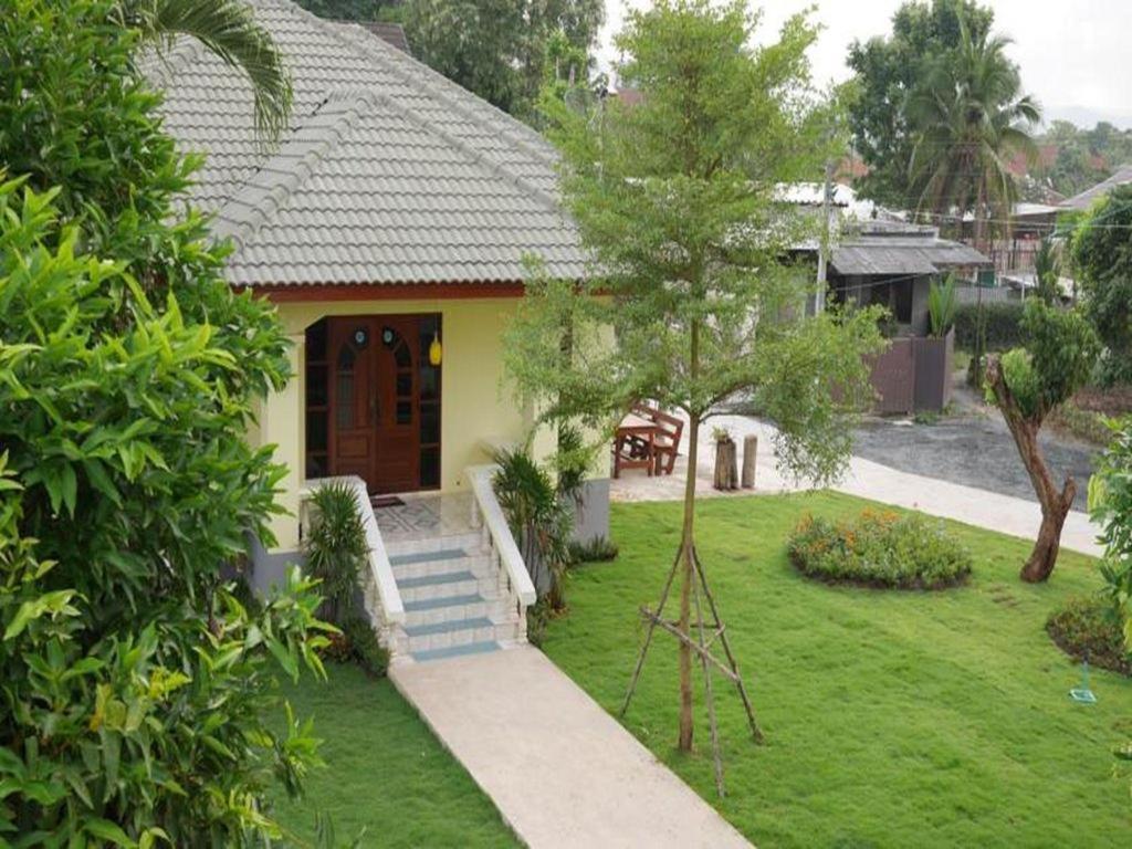 Hotel Oyo 769 Ban Thassanee Chiang Mai Esterno foto