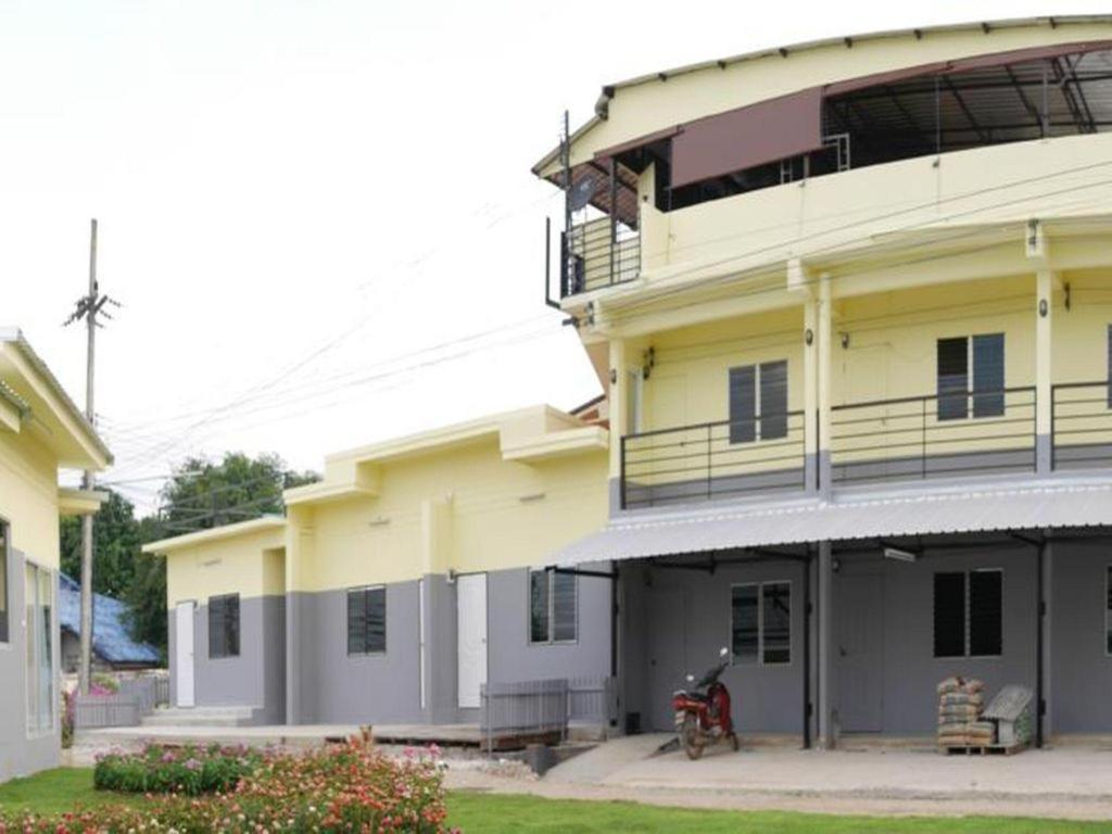 Hotel Oyo 769 Ban Thassanee Chiang Mai Esterno foto