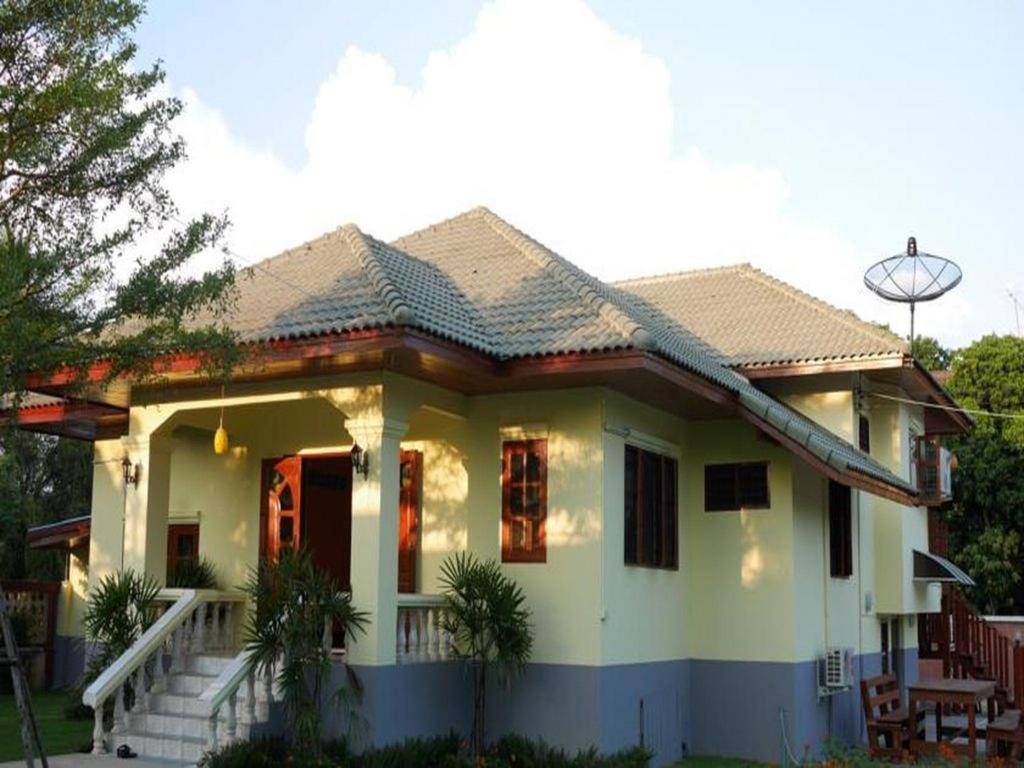 Hotel Oyo 769 Ban Thassanee Chiang Mai Esterno foto