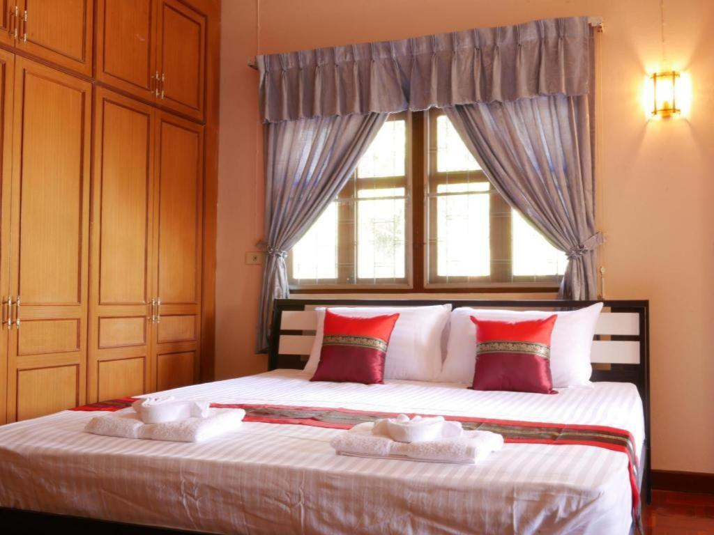 Hotel Oyo 769 Ban Thassanee Chiang Mai Esterno foto