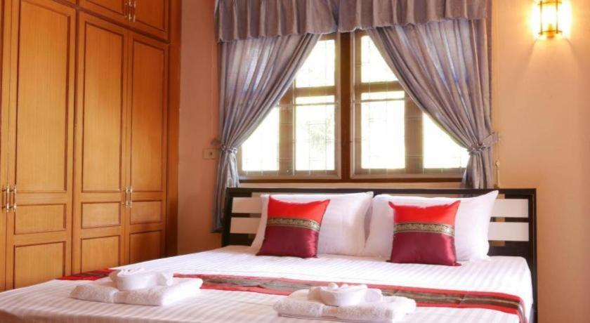 Hotel Oyo 769 Ban Thassanee Chiang Mai Esterno foto