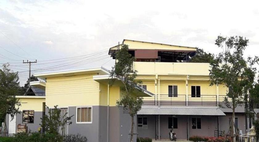 Hotel Oyo 769 Ban Thassanee Chiang Mai Esterno foto